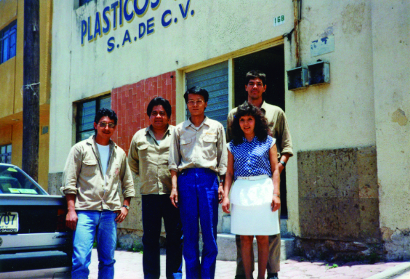 メキシコ事業を再開し、合弁会社Plasticos Toyo S.A. De C.Vを設立-1